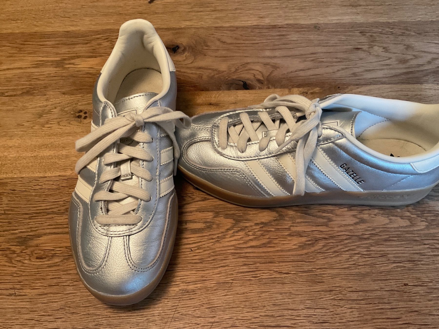 Adidas Herrenschuhe: Addidas Gazelle silber – Gebraucht aus Maur von sosteme 1