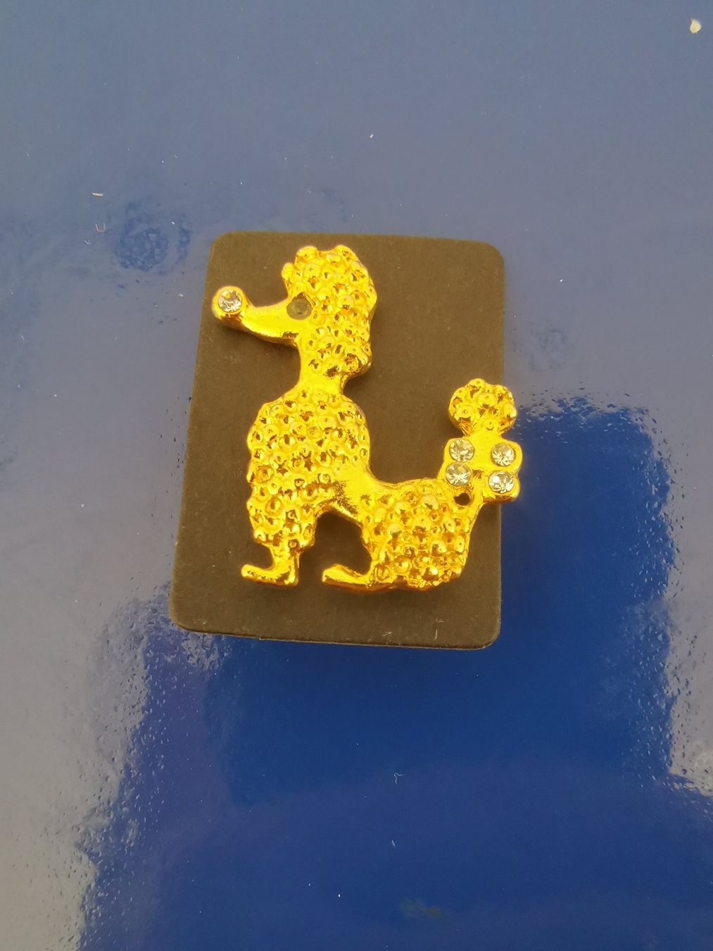Swarovski Broschen & Nadeln: 2 swarovski pin pudel – Gebraucht aus Allschwil von Male54
