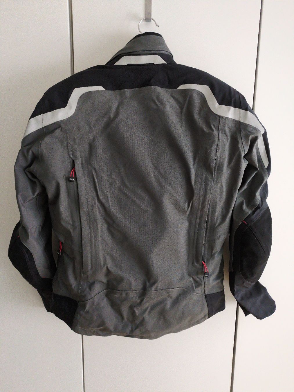 BMW Giacche: BMW Motorrad Jacke – Usato da Olten venduto da Lilliane0 1