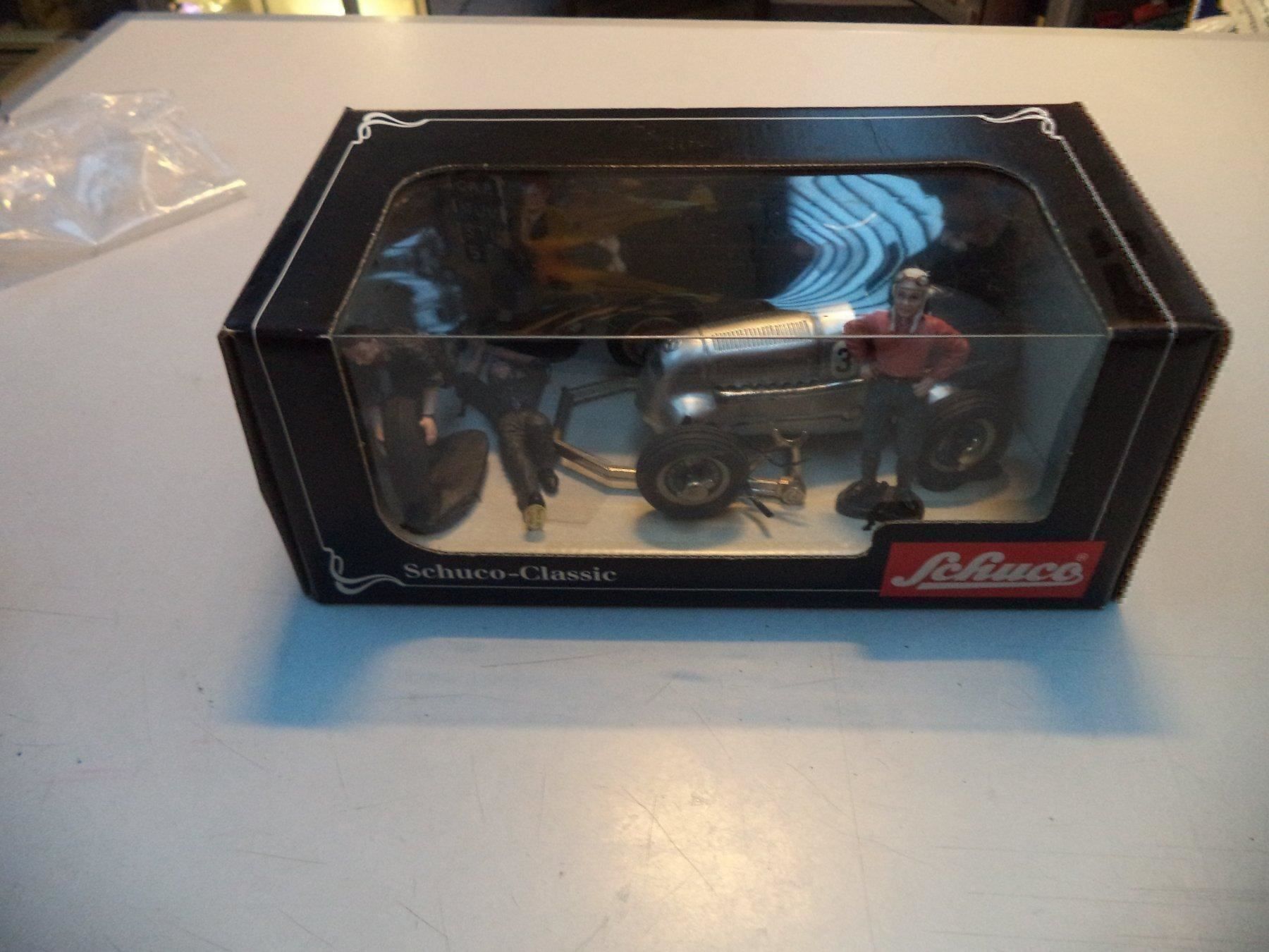 Schuco Modellini d'auto: Schuco- Classic Studio Art.01017 – Nuovo e nell'imballaggio originale da Rieden AG venduto da Wirth03 8