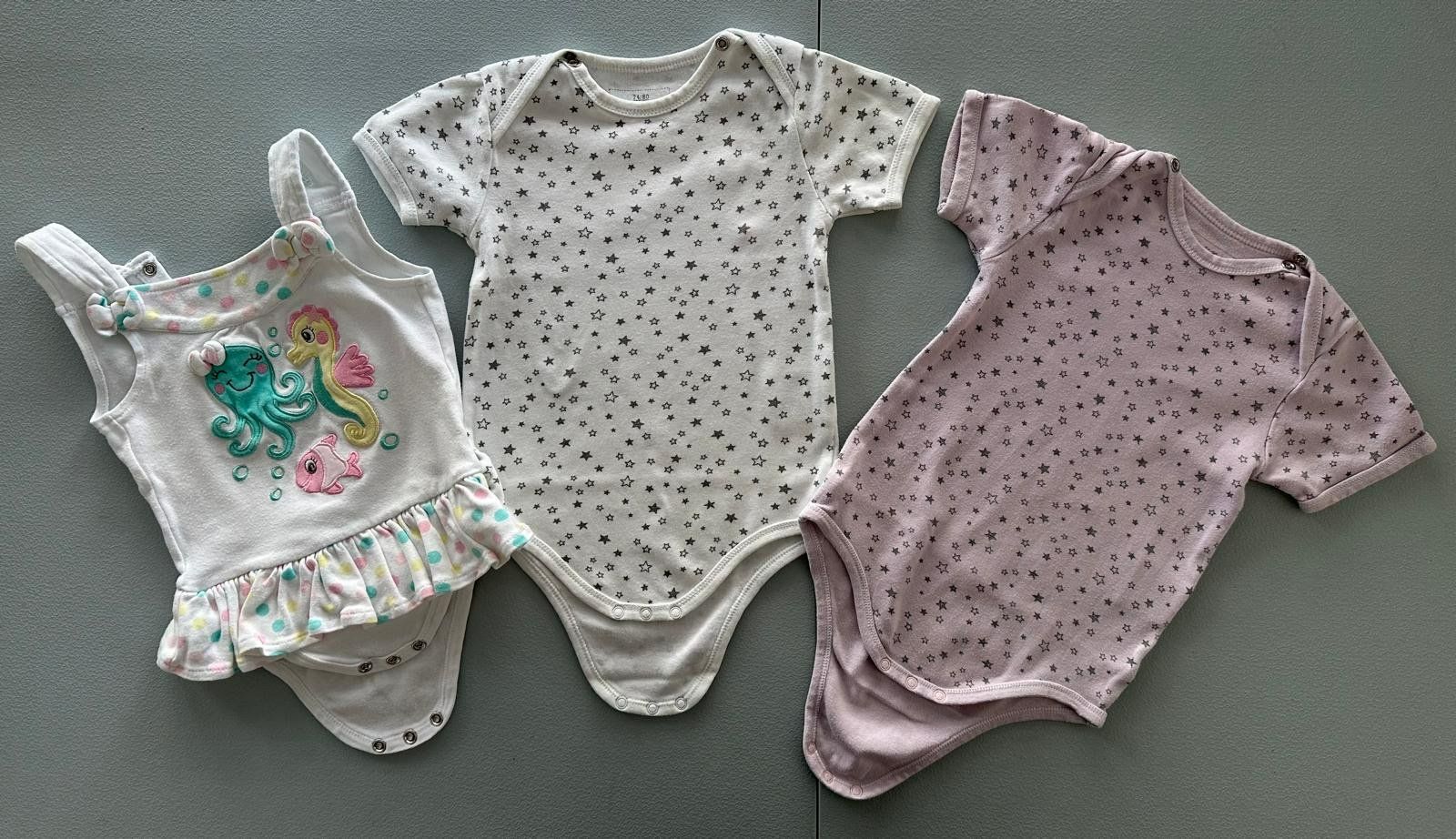 Lotti & Set di vestiti: 13 Mädchenbodys Gr. 74-92 – Usato da Eschenbach SG venduto da Grummelzwerg