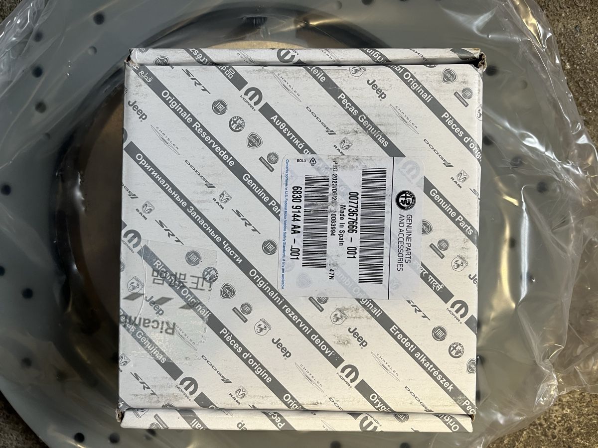 Alfa Romeo Tutti pezzi di ricambio auto: Bremssatz Alfa Romeo QV – Nuovo e nell'imballaggio originale da Bösingen venduto da Demoda 1