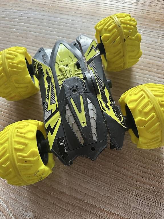 Jouets: Remote control car mini Vortex – Défectueux à Wettingen par Violete01 1
