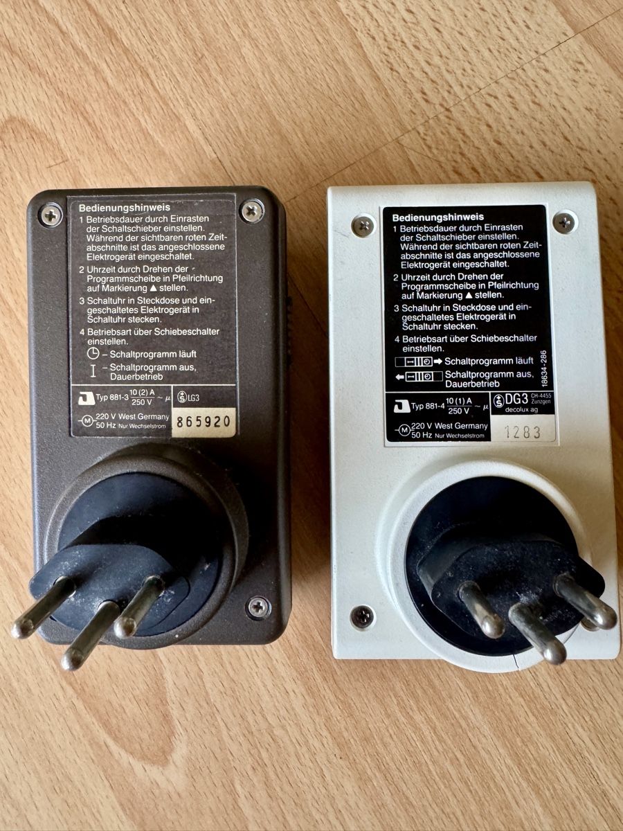 Spine: 2x DIEHL timer-T mechanische Steckdosentimer – Usato da Zürich venduto da pilatus777 1