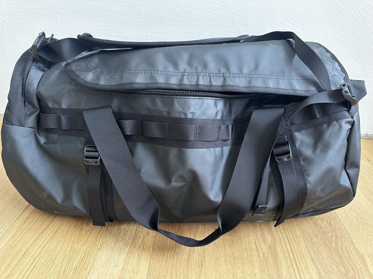 North Face Borse: The North Face Base Camp Duffel Grösse L – Usato da Brütten venduto da lin_6sby