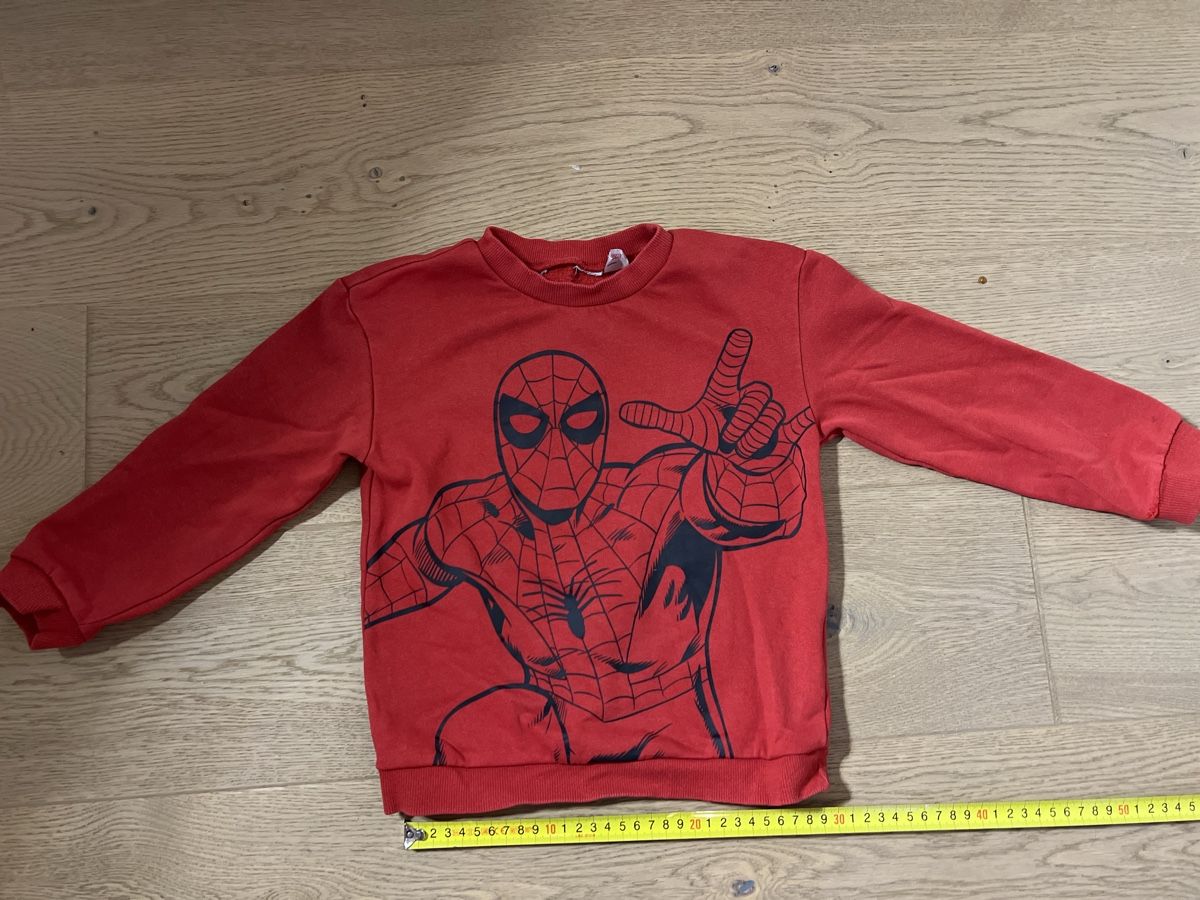 Maglioni & Felpe: Marvel Spider-Man Pullover, Gr 110, Top Zustand! – Usato da Oensingen venduto da katepe