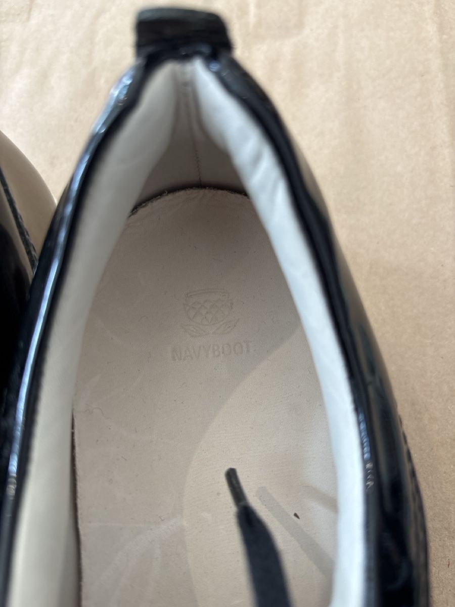 Navyboot Scarpe da donna: Sneaker Navyboot schwarz weiss Schlangenoptik Grösse 38 – Usato da Burgdorf venduto da VouSchoen 2