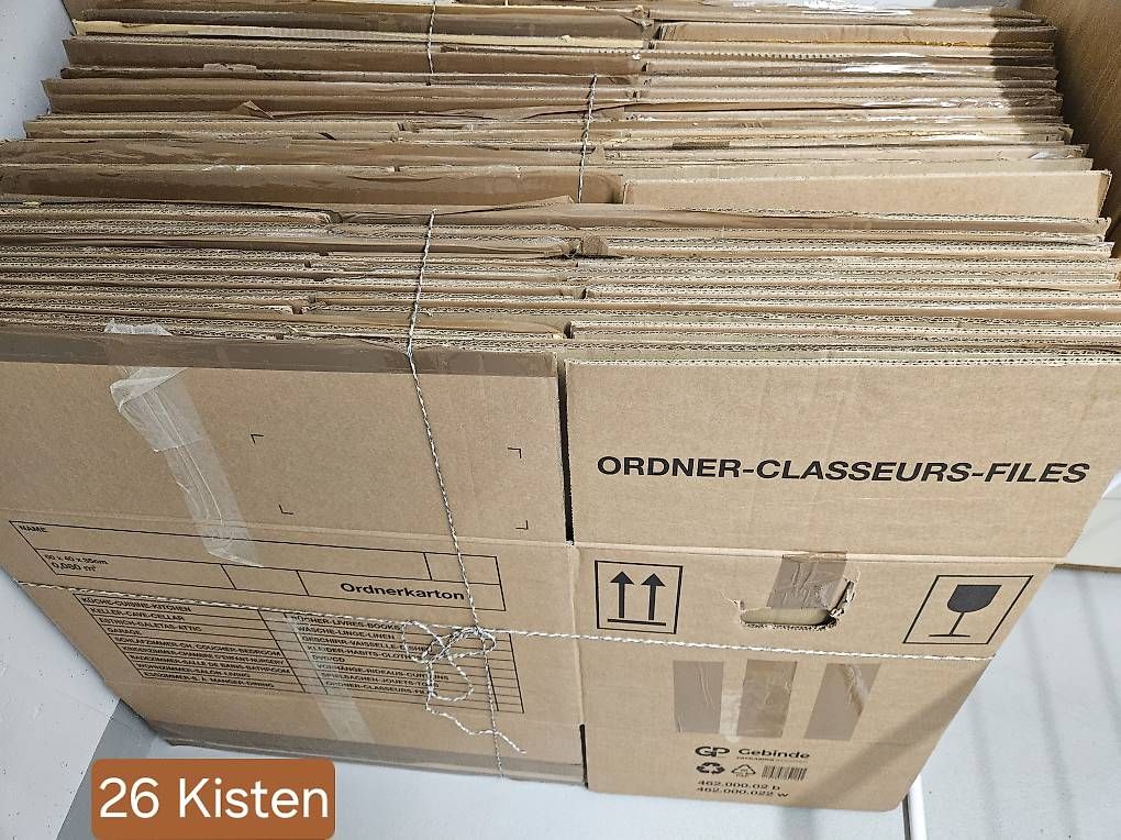 Cartons: 26 Umzugskartons – D'occasion à St. Gallen par Sellstuff