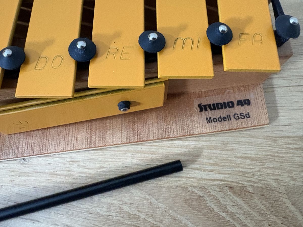 Musikinstrumente: Studio 49 Glockenspiel  XYLOPHONE Modell GSd – Neu (gemäss Beschreibung) aus Nyon von Iamher 1