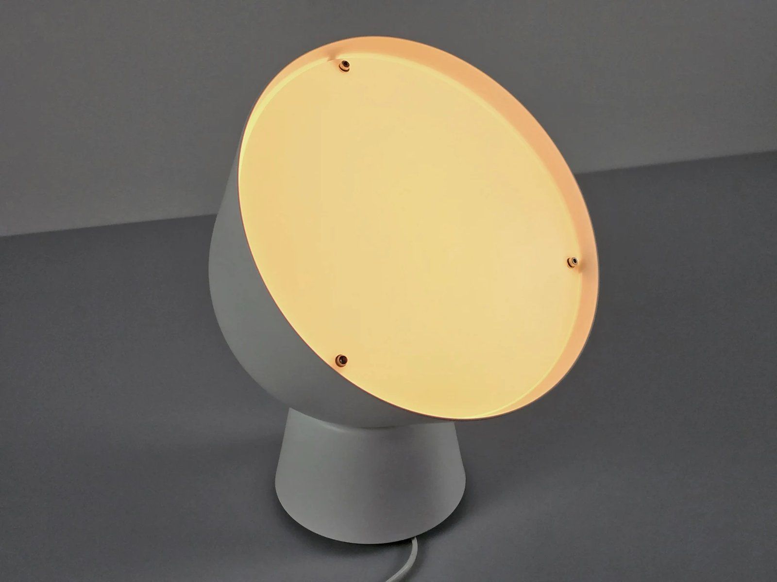 Ikea Lampade: Kult Design Lampe Stehlampe – Usato da Zürich venduto da LZA_Zuerich 1