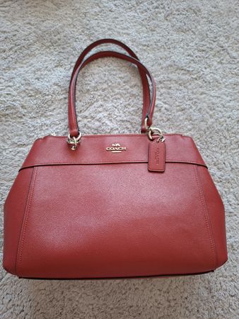 Sac à main COACH rouge cuir femme  bon état