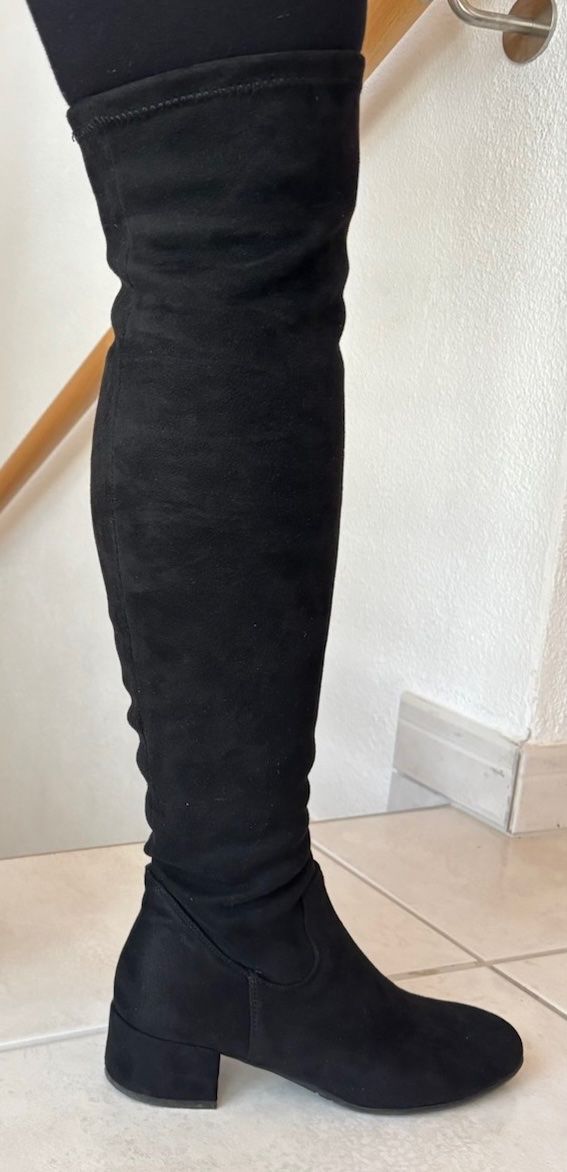 Scarpe da donna: Lange Velourleder-Stiefel, elastischer Schaft, Gr. 37 – Nuovo (secondo la descrizione) da Bassersdorf venduto da TB01011 1