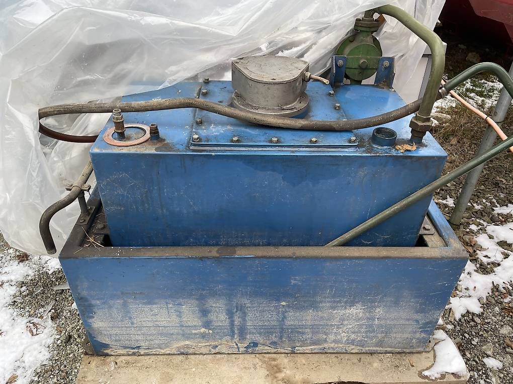 Sonstiges Fahrzeugzubehör: Dieseltank – Gebraucht aus Alpnach Dorf von razer05