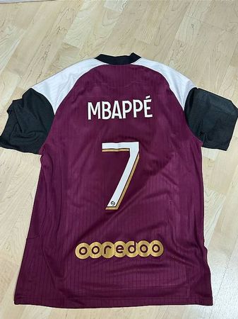 Originales PSG Trikot 20/21 #7 Mbappe in Grösse L