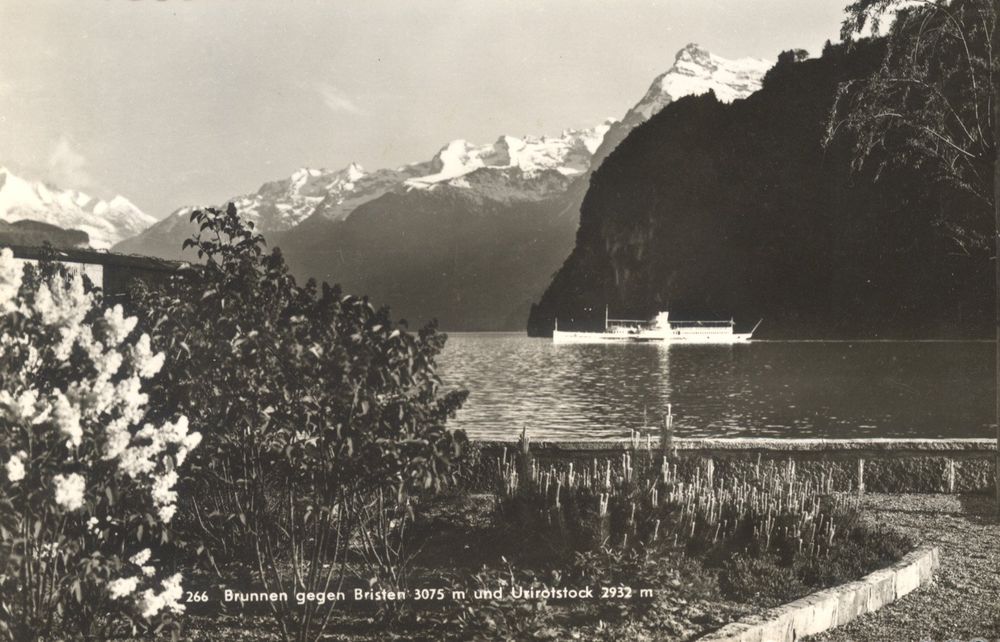 Brunnen, Bristen, Urirotstock, Raddampfer Vierwaldstättersee | Kaufen ...