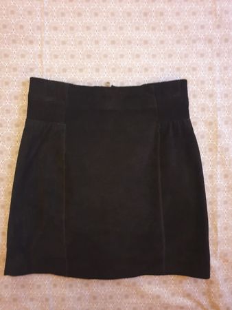 Jupe aus Leder (Nobuk) Gr.36, neuwertig