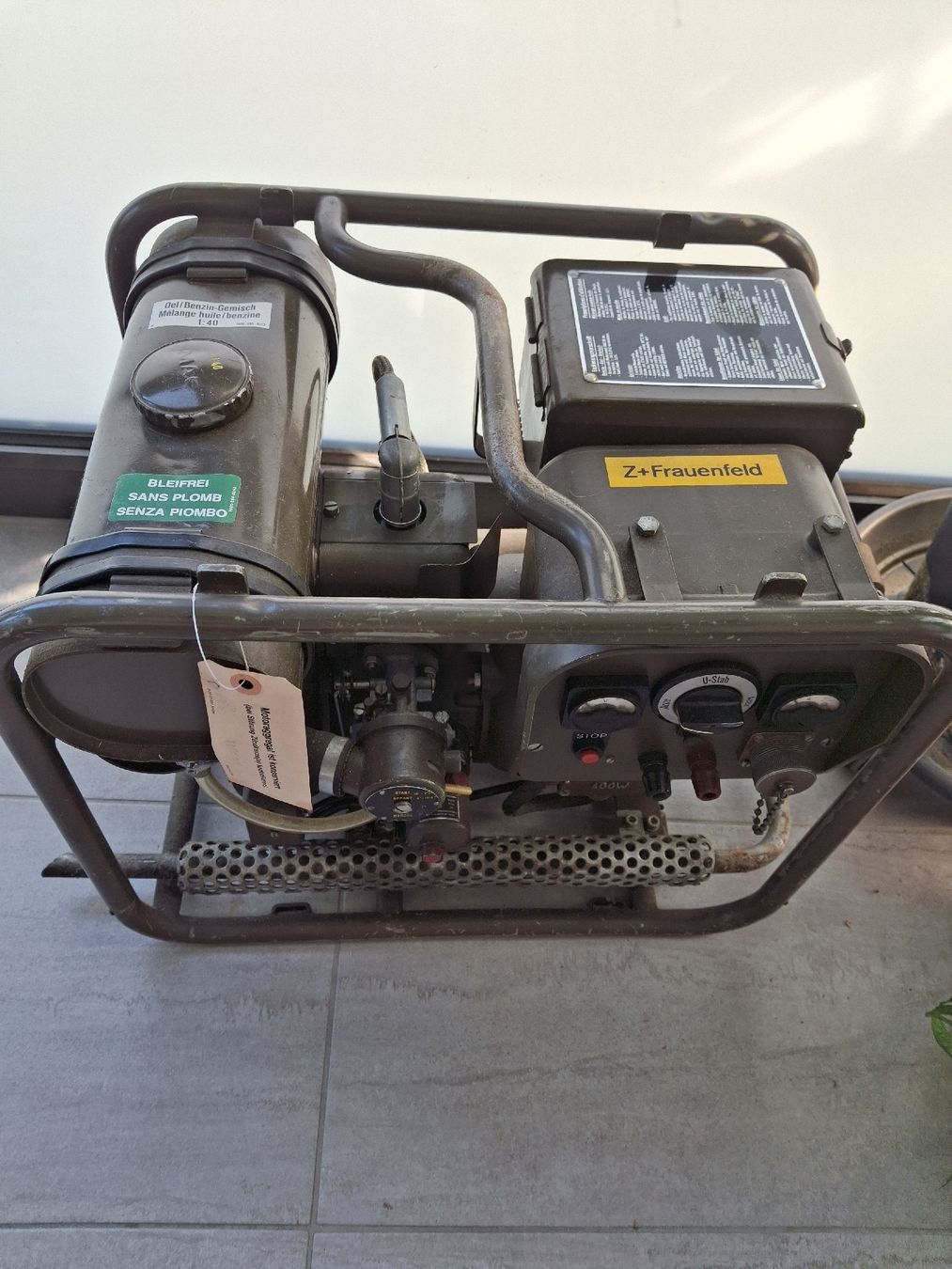 Générateurs de courant: Armee Generator 400W 24V – D'occasion à Birsfelden par Snezana86