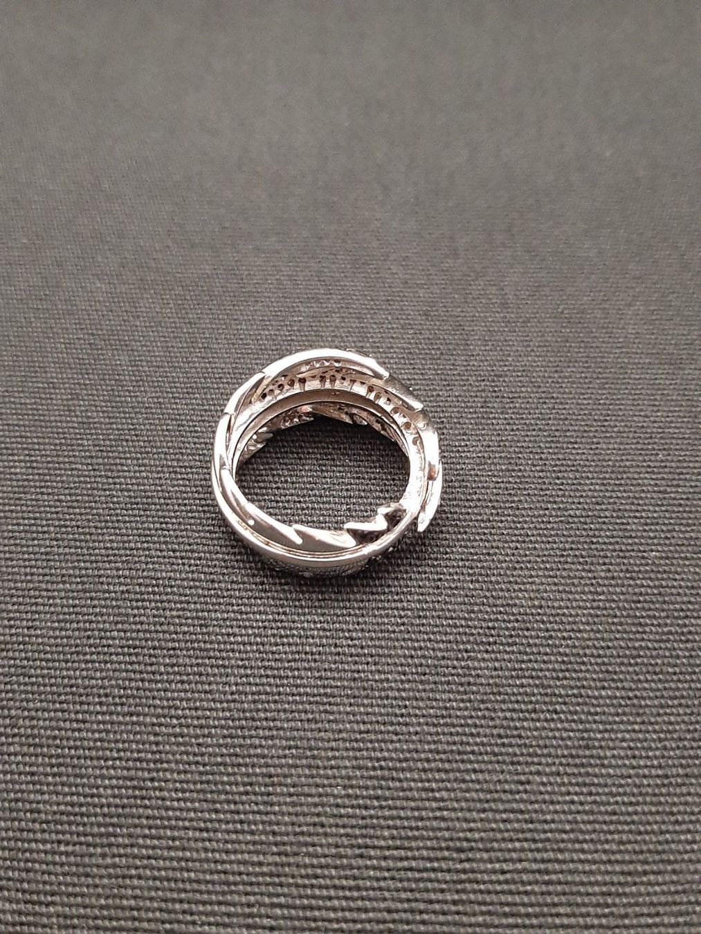 Ringe: Silberring mit schwarzen Steinchen ALAS – Gebraucht aus Basel von spinne02 7