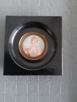 PEINTURE VINTAGE SUR CERAMIQUE "COURTISANE", ECOLE FRANCAISE