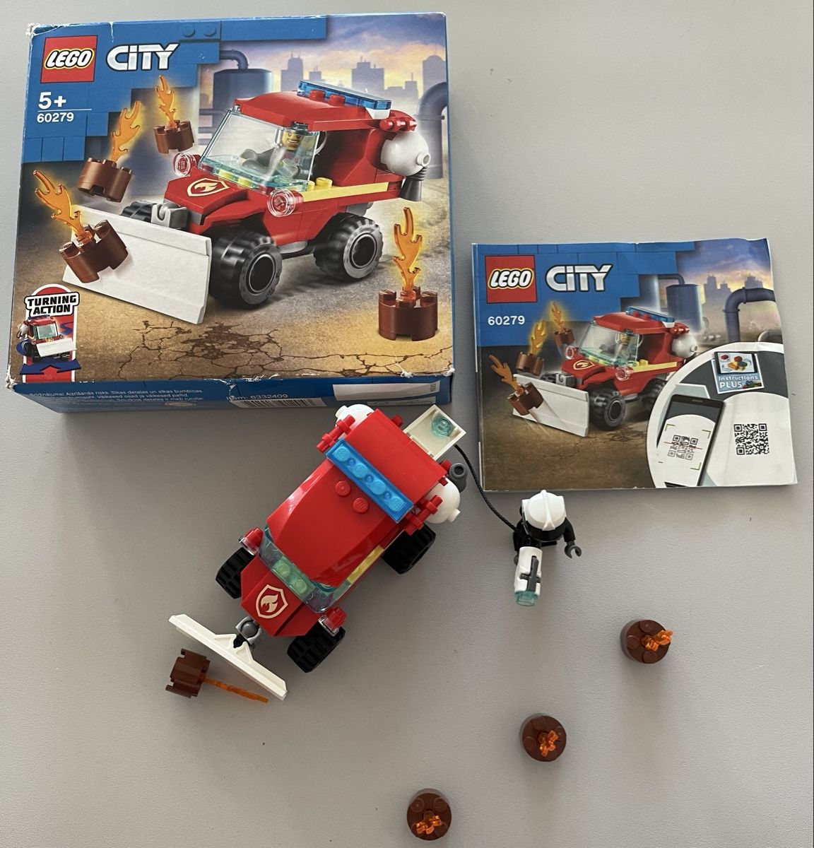 Lego Kit di costruzioni: Set LEGO City collezione – Usato da Sennhof venduto da gio_79cw 4
