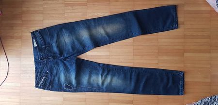 Diesel Jeans Dirty Thirty Gr 28/32 neu