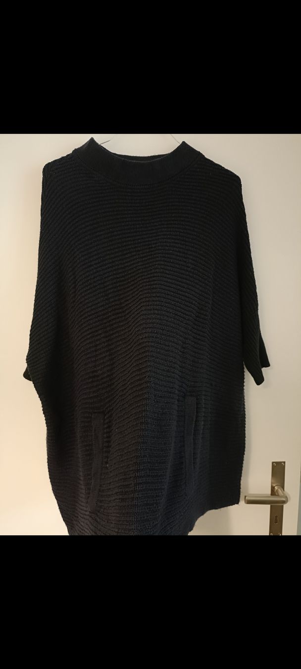 Pulls & Sweat-shirts: Damen Pullover mit Kängurutasche – D'occasion à Bergdietikon par Bico01
