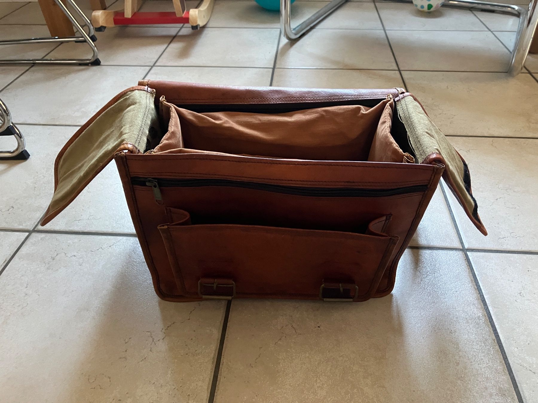 Sacs: Ledertasche braun Kamera – Neuf (Voir description) à Knonau par fiomuckel 4