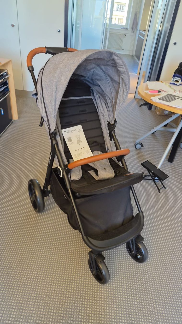 Kinderkraft Kinderwagen: KinderKraft poussette GRADE PLUS GREY : PN: CHF 159.90 – Gebraucht aus Goumoens-la-Ville von cfaIII