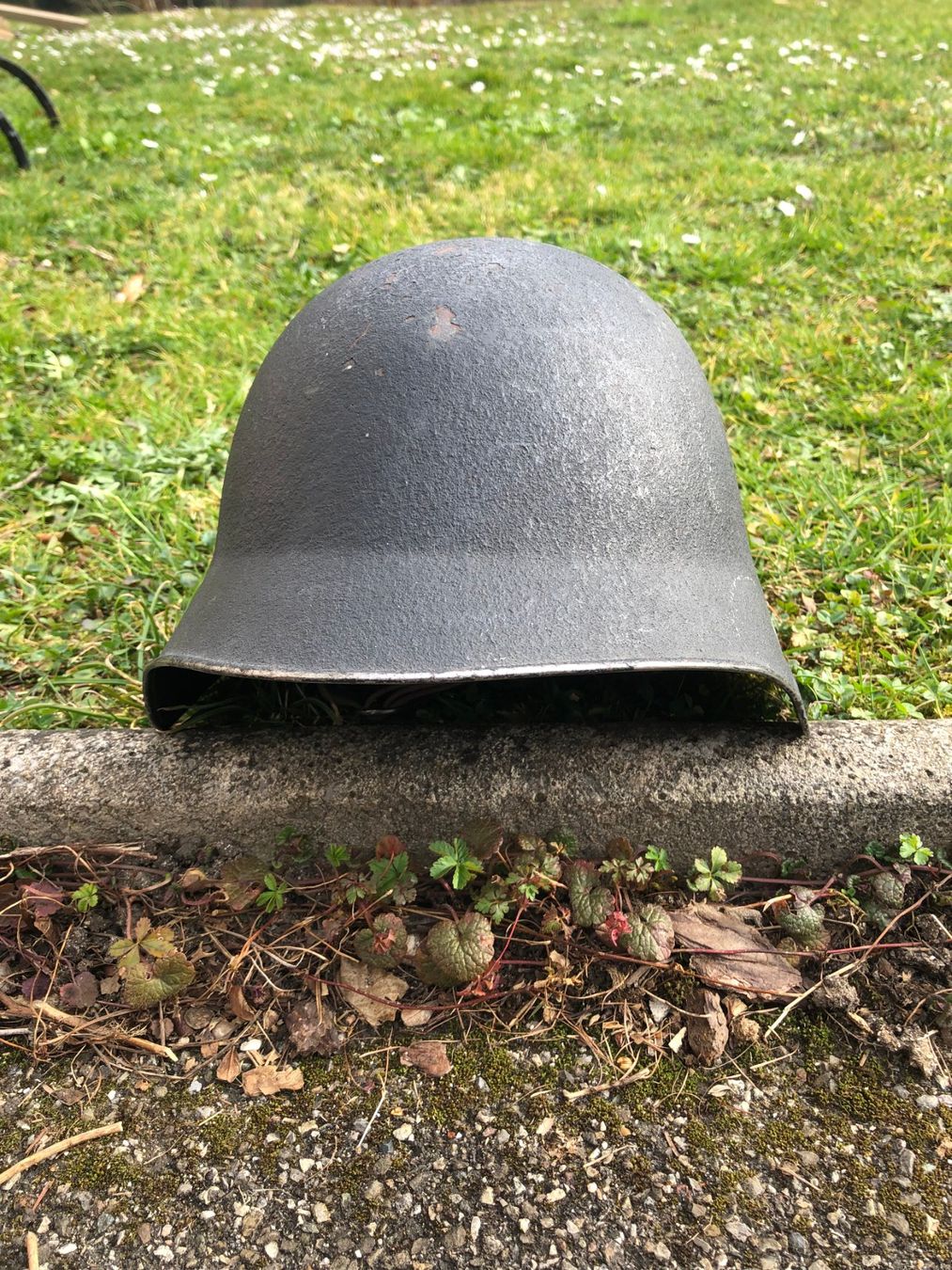 Uniformen & Effekten: originaler Schweizer Armeehelm der 1960-er Jahre – Gebraucht aus Gunzwil von feel_good 2