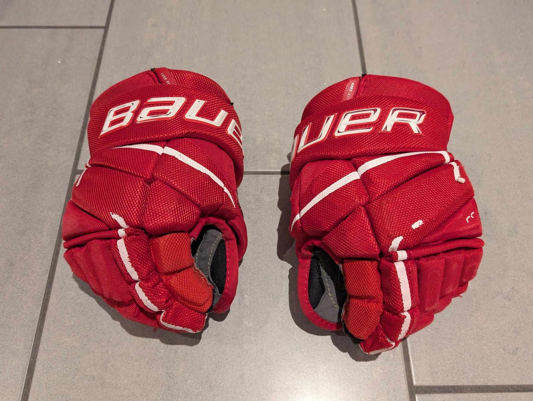 Bauer Guanti & manicotti: *** Bauer 3X PRO Handschuhe *** – Usato da Wollerau venduto da R3D3X3