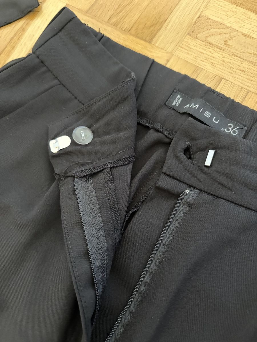Hosen: Luftige Stoffhose – Gebraucht aus Fehraltorf von van_dw58 2