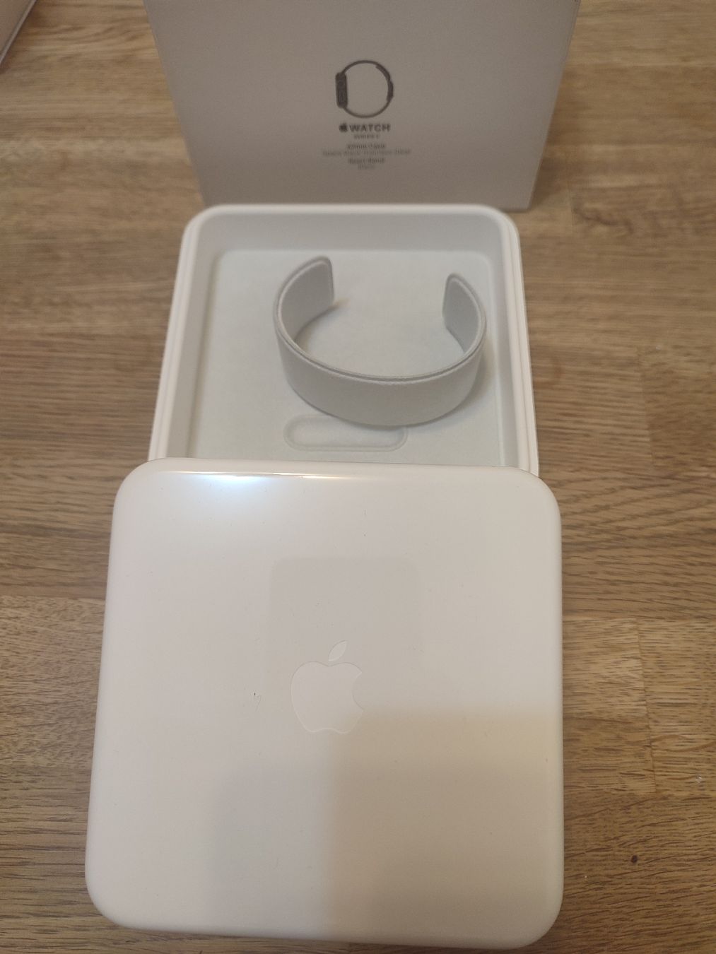 Apple Smartwatch: Apple Watch Series 2 – Difettoso da Waltenschwil venduto da Bodensee84 1
