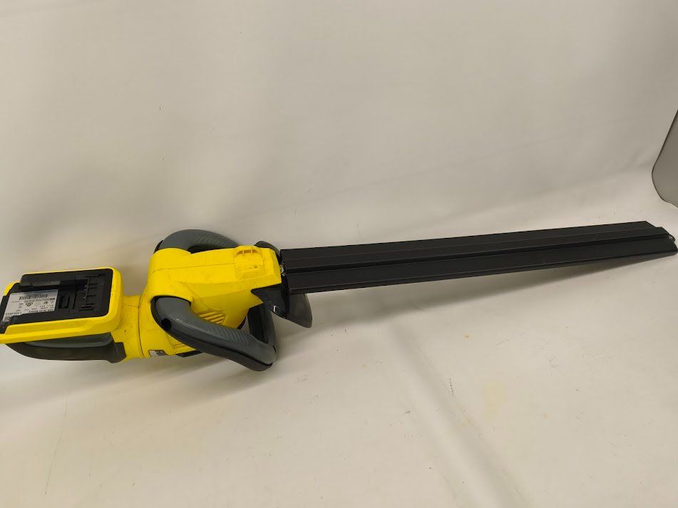 Kärcher Tutti gli attrezzi: Kärcher Akku-Heckenschere 70cm lang 36V – Usato da Toffen venduto da Immo-Erben 5