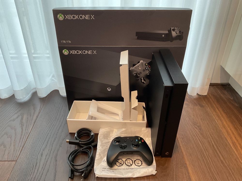Microsoft Xbox One X Kaufen auf Ricardo