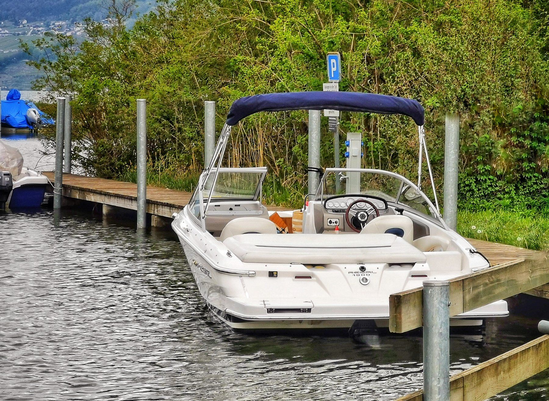 Barche: Motorboot REGAL 1900 - Openbow Sportboot mit Abdeckplane – Usato da Worben venduto da RickSmitth 2