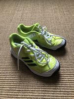 Adidas Turnschuhe Grösse 33