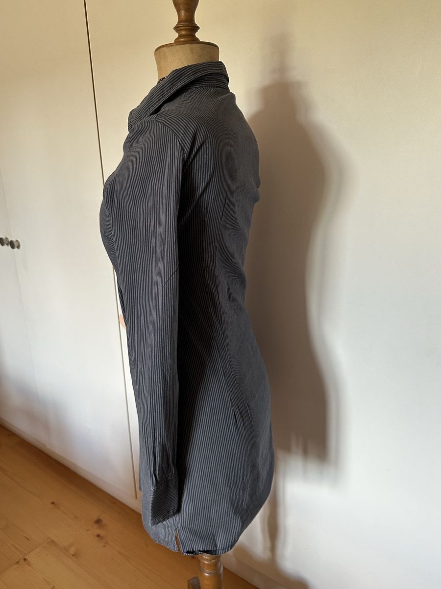 Please Jeans Camicette: Edle Bluse von Please, Grösse S, neuwertig! – Usato da Bern venduto da Noeci 3