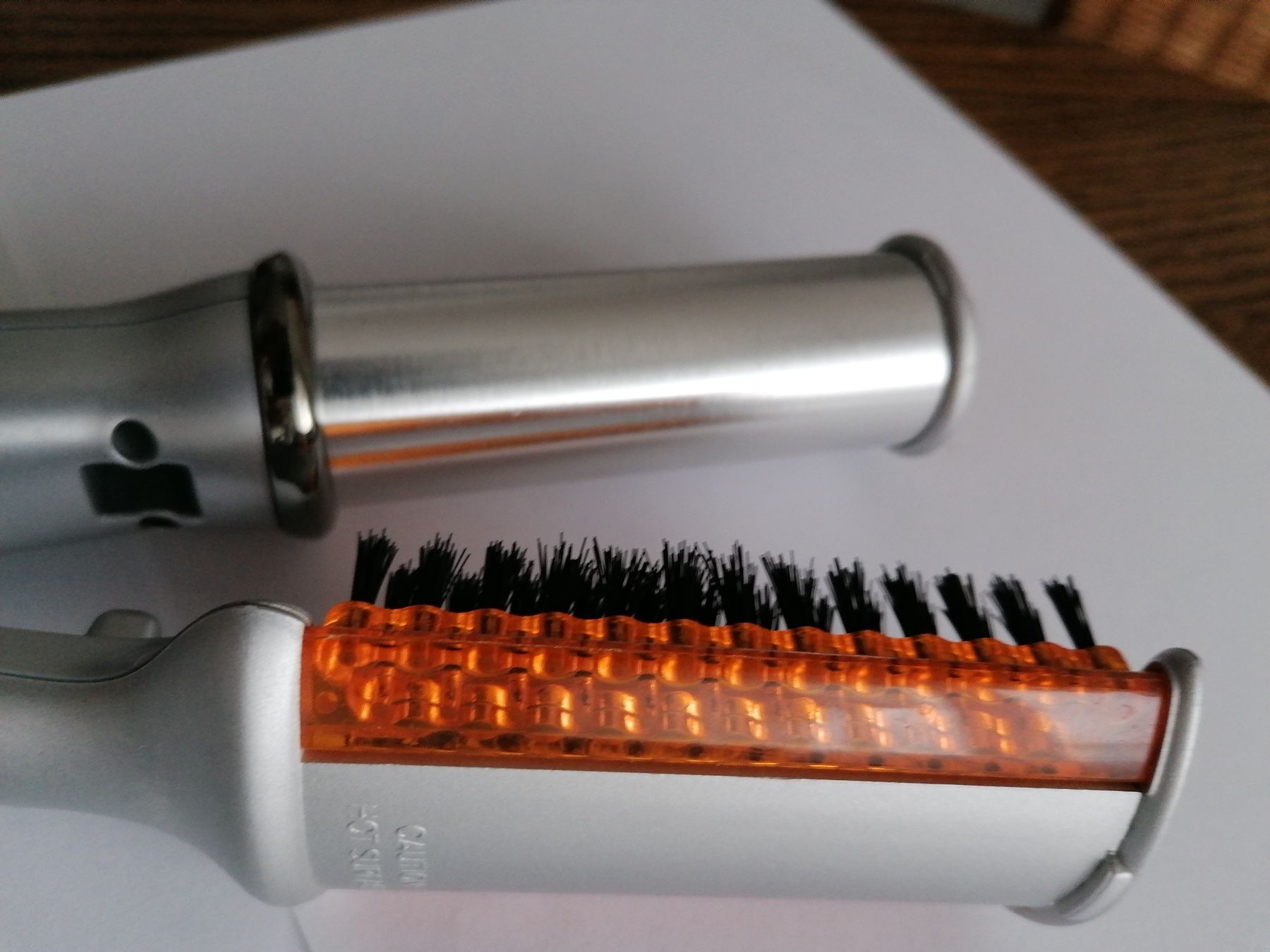 Fers à boucler & lisser: InStyler - Das  Profi-Haar-System – D'occasion à Fehraltorf par Fernweh01 2