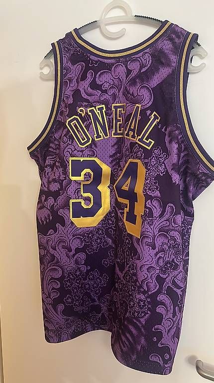 Lakers Leibchen & Hosen: Lakers Jersey – Gebraucht aus Schaffhausen von Goni17 1