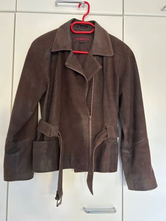 Lederjacke Maddox braun mit Gürtel Grösse 36