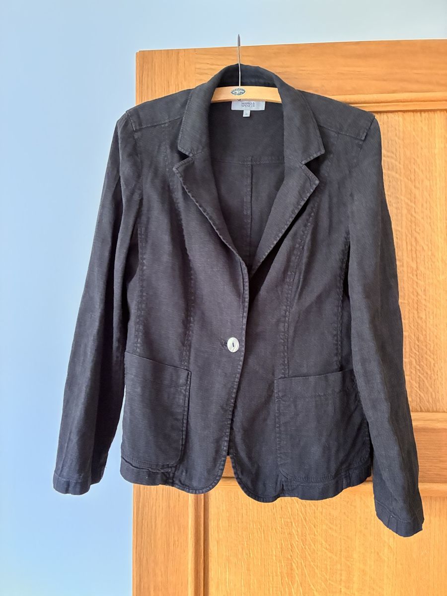 Jacken: Marks&Spencer Linen Blazer - Size 12 - Black Jacket – Gebraucht aus Untersiggenthal von mic_ksv9