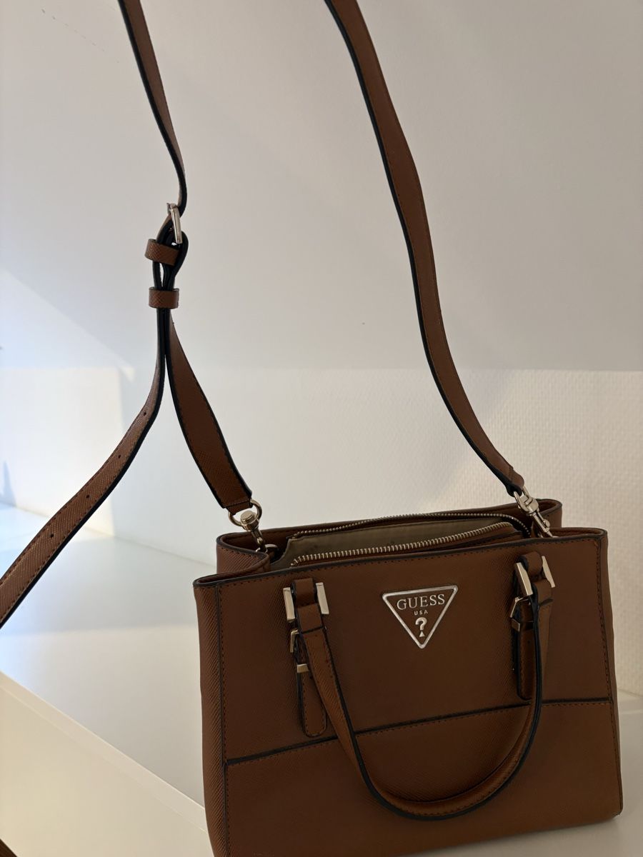Guess Borse da donna: Guess Handtasche braun – Usato da Walzenhausen venduto da __lealu 2