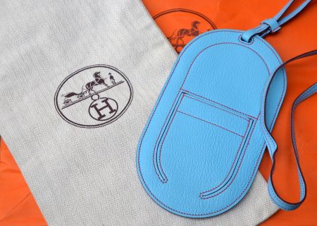 Hermès In-the-Loop Phone To Go phone case