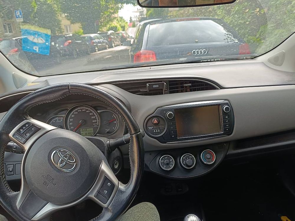 Automobili: Toyota Yaris – Usato da Choëx venduto da moh_fq66 2