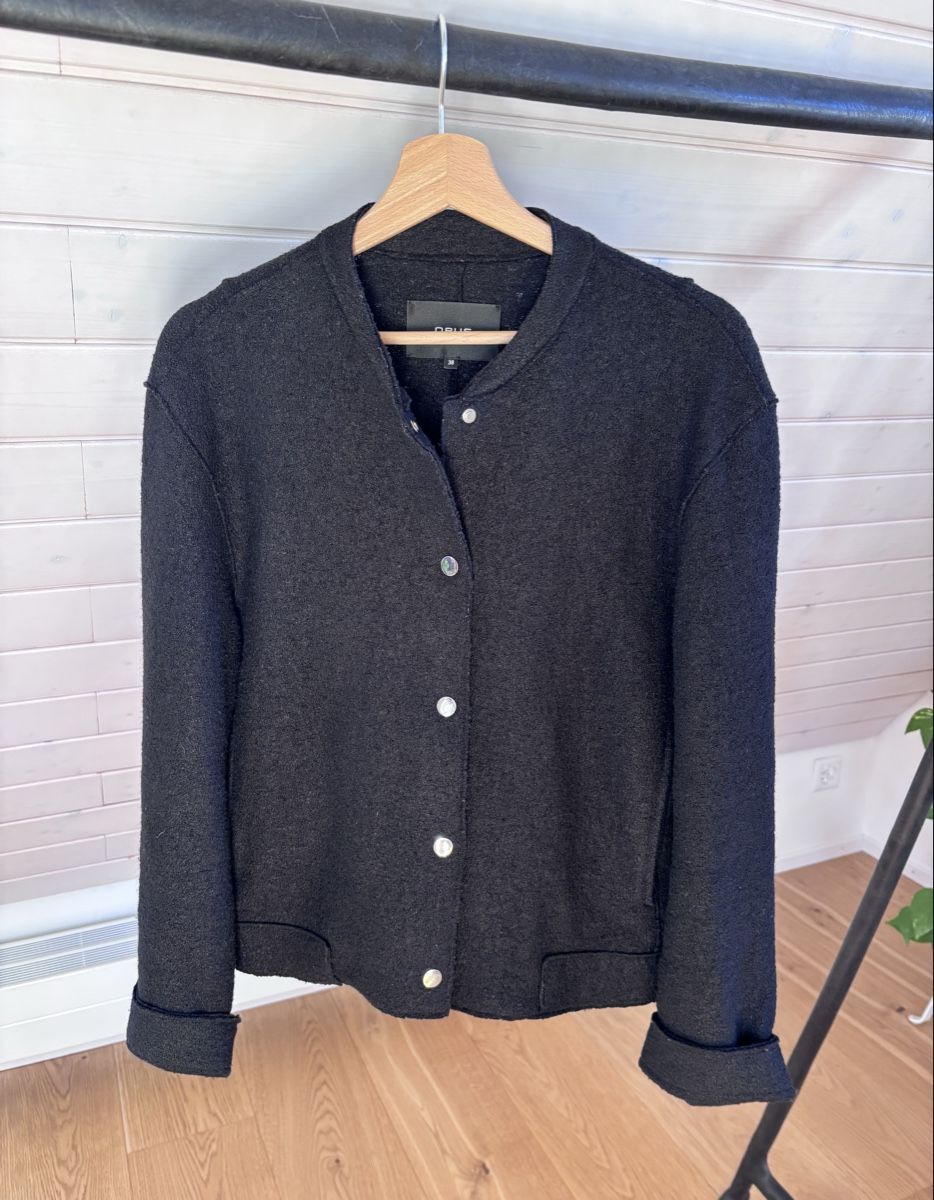 Opus Jacken: Opus Hosana bomber jacket, black, size 38 – Neu (gemäss Beschreibung) aus Kilchberg ZH von ben_pc68 2
