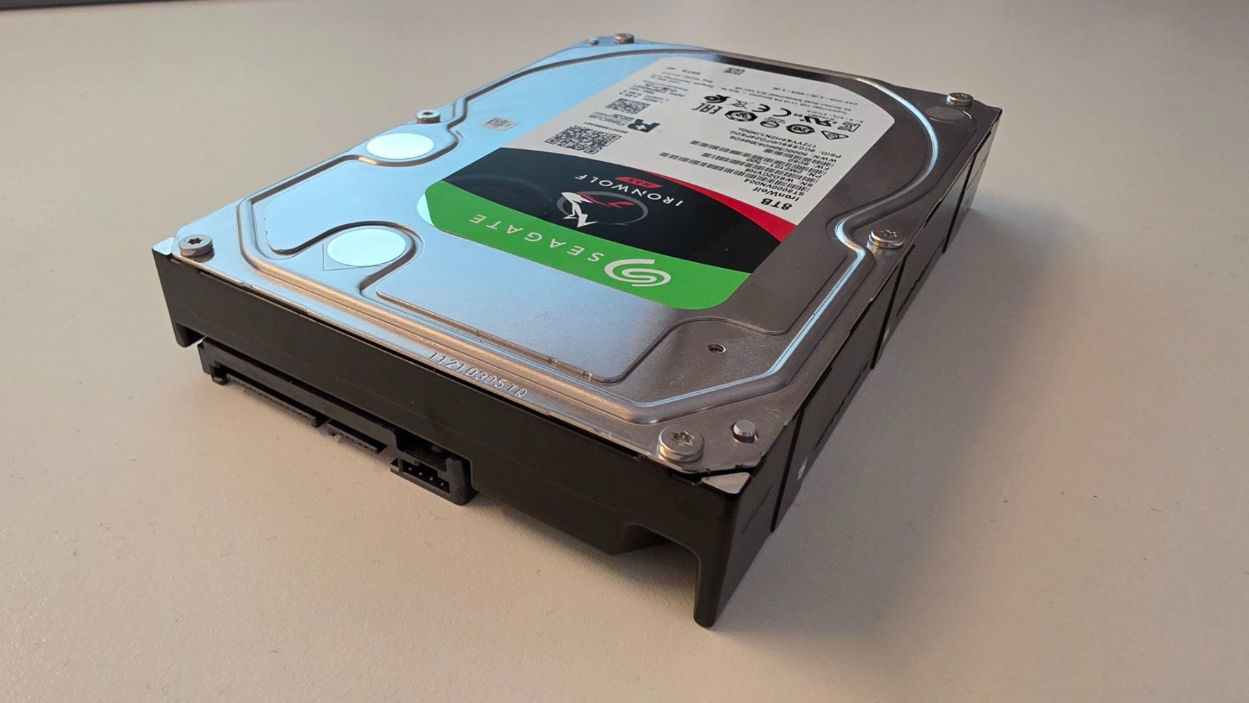 Seagate Harddisks: 8TB HDD Seagate Ironwolf NAS – Gebraucht aus Künten von Thozogg 1