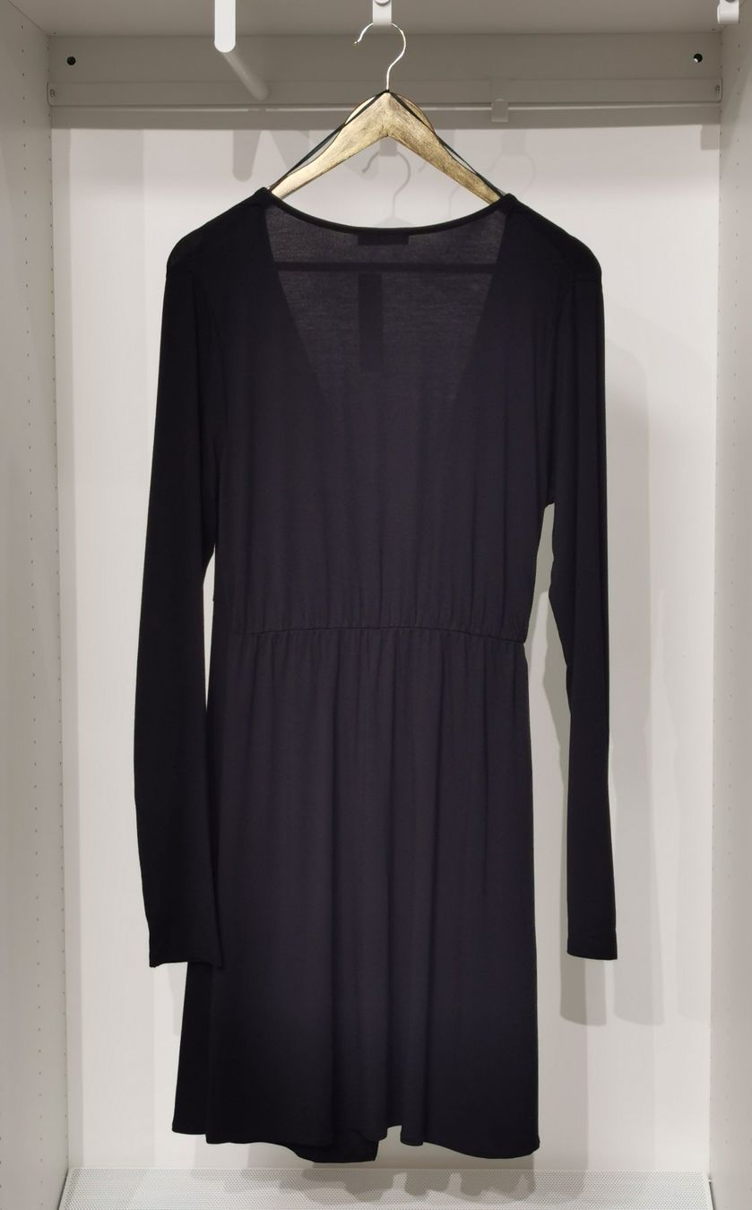 Benetton Kleider: Benetton Jerseykleid – Neu und originalverpackt aus Bad Ragaz von chenk24 1