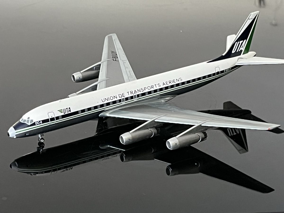 McDonnell Douglas Modellbausätze & Standmodelle: DC-8-32 UTA, Aero Classics 1:200 – Neu (gemäss Beschreibung) aus Rombach von wal_xxr7