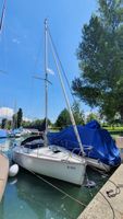 Segelboot Kelt 29 mit defektem Mast