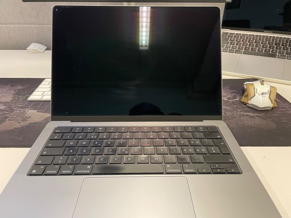 Neuwertiges MacBook Pro 14 Zoll M1 Pro mit Garantie | Kaufen auf Ricardo